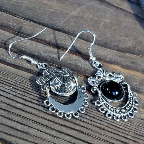 Hand Crafted Antique Silver Plated Black Porcelain Stone Dangle Earrings - Picture 8 of 8